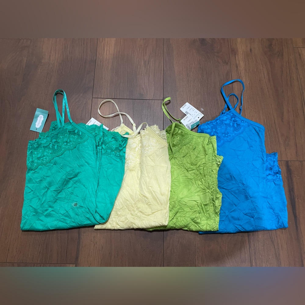 Set of 4 Maurices Lace Trim Camisoles